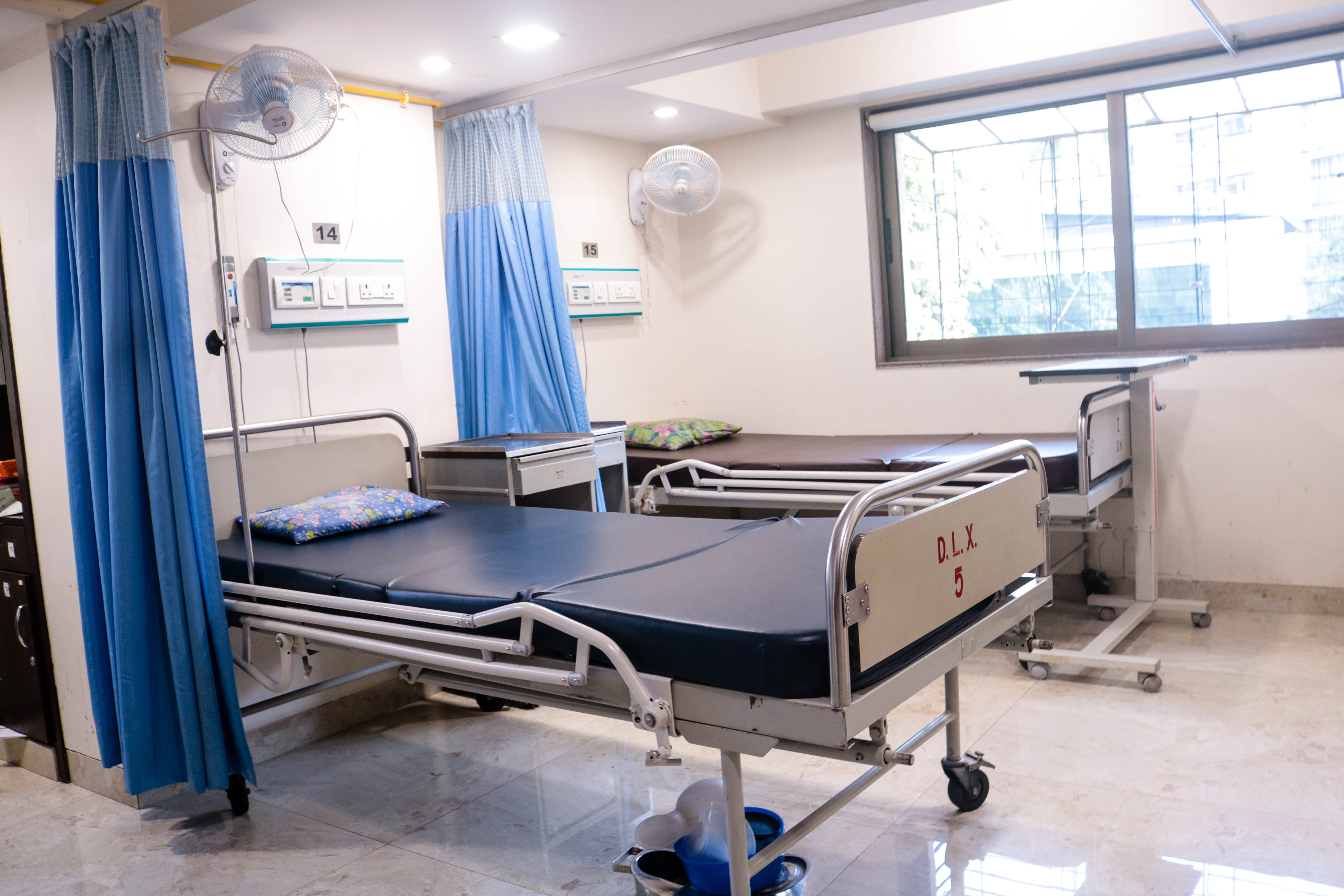 Facilities and Infrastructure at Dr. Debashish Das's Hospital in Chembur East, Mumbai